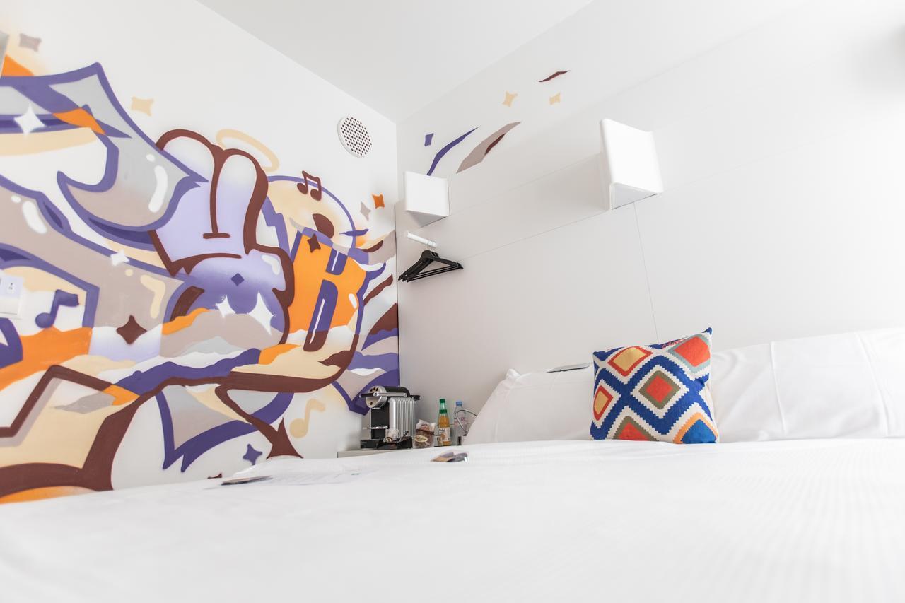 Ibis Styles Lausanne Center Madhouse Eksteriør billede